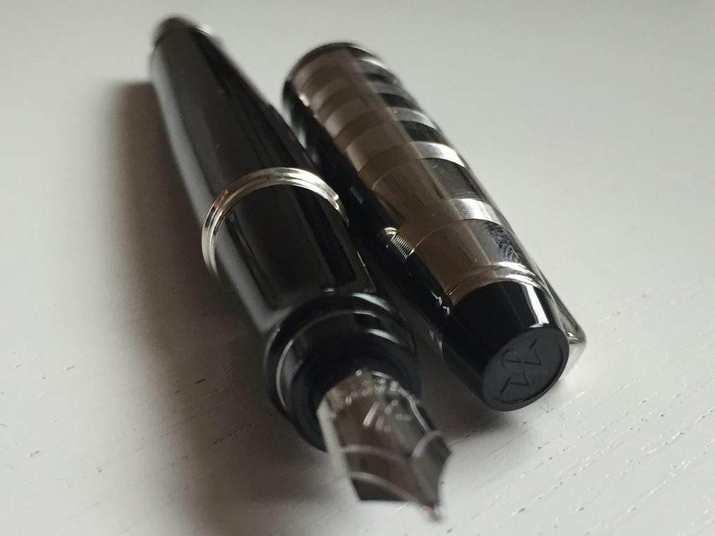 Waterman Expert Deluxe Black CT