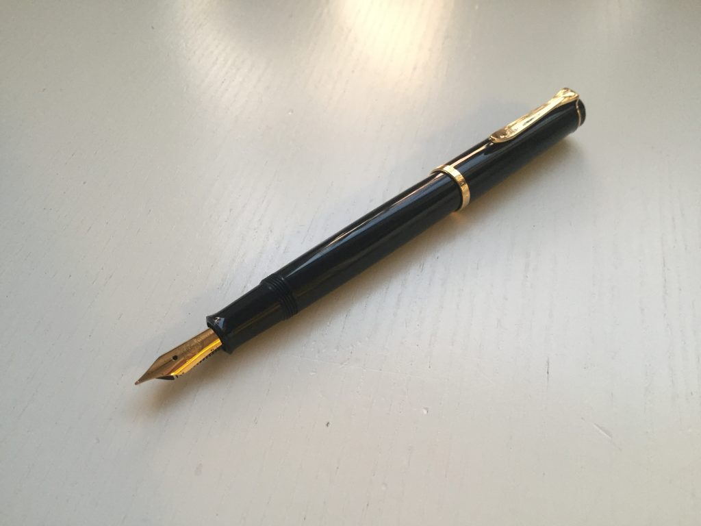 Pelikan M 200 "Classic Black"