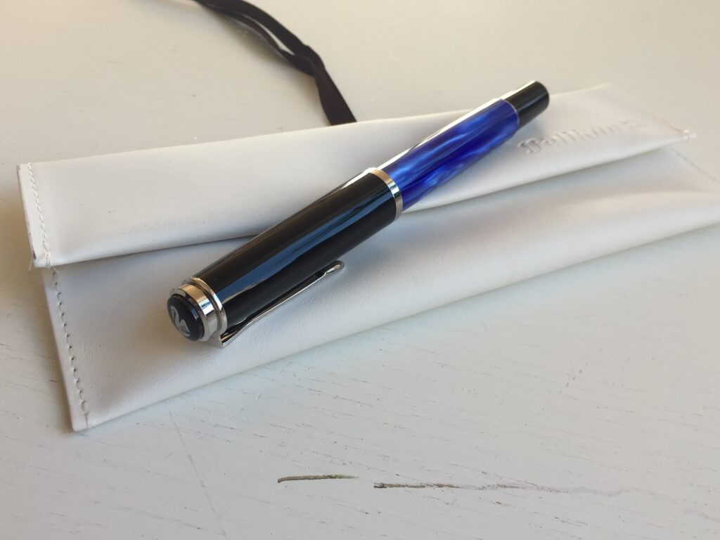 Pelikan M205 "Blue Marbled"