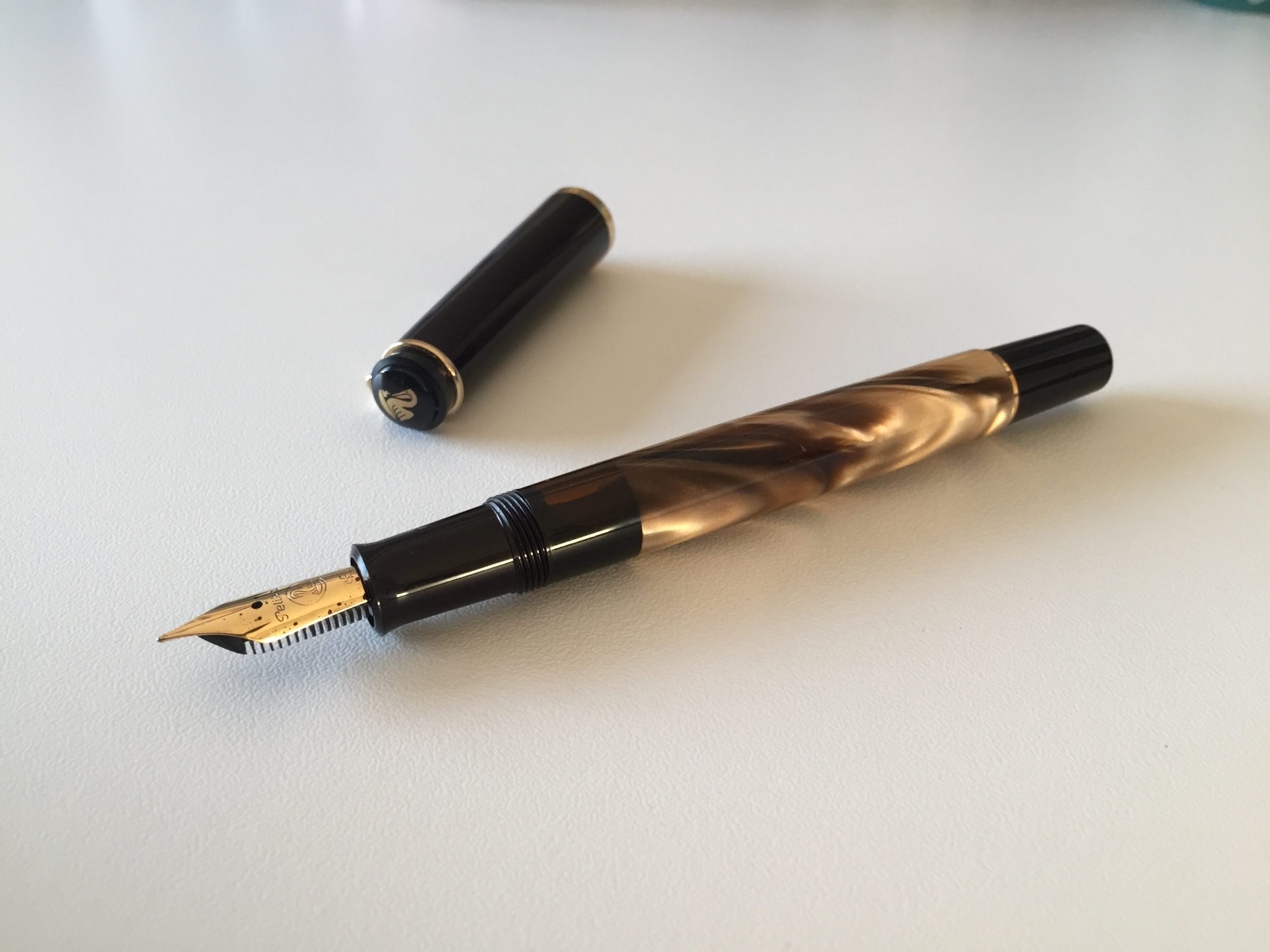 pelikan-m200-brown-marbled