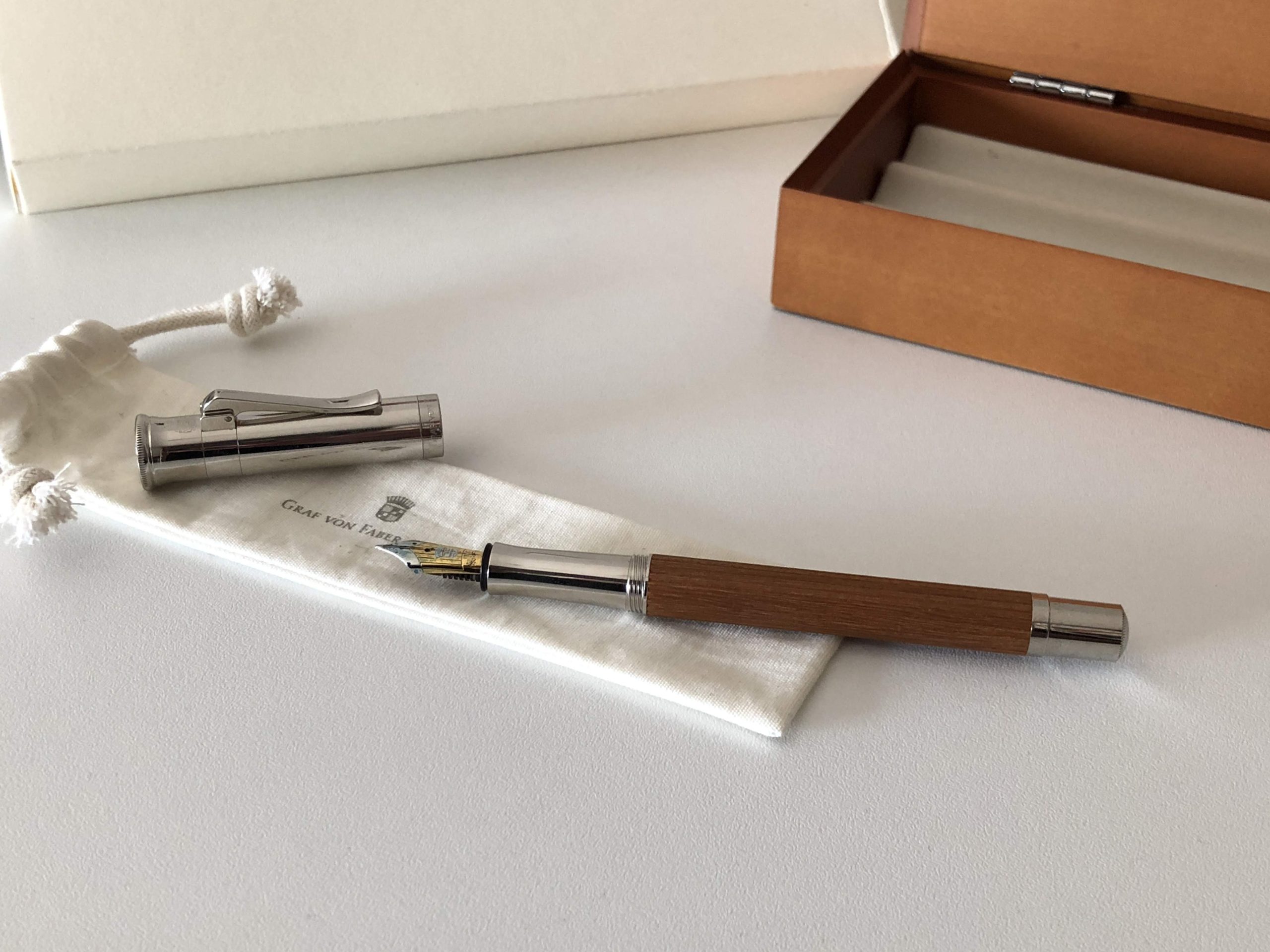 Graf von Faber-Castell Classic