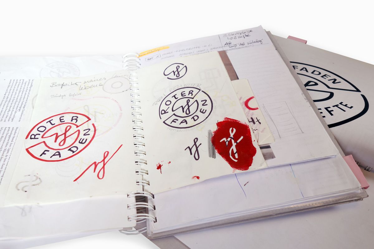 Diploma drafts_Roterfaden Taschenbegleiter